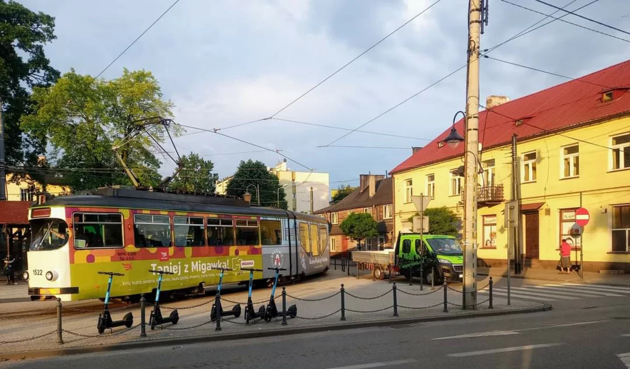 Stare i nowe tramwaje w Zgierzu. Jakie linie przejeżdżały przez nasze miasto przez ponad 120 lat? [galeria]