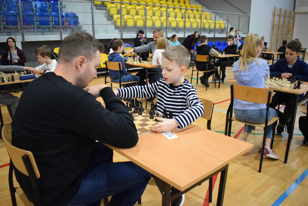 Młodzi szachiści zmierzyli się w turnieju