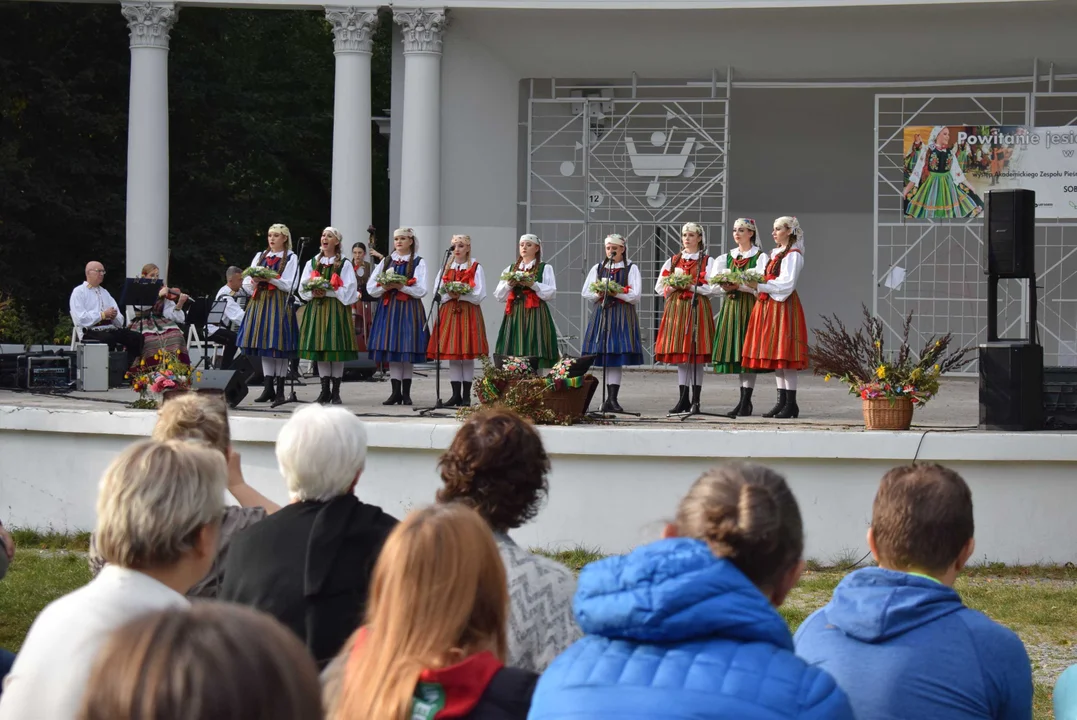 Przywitanie jesieni na ludowo