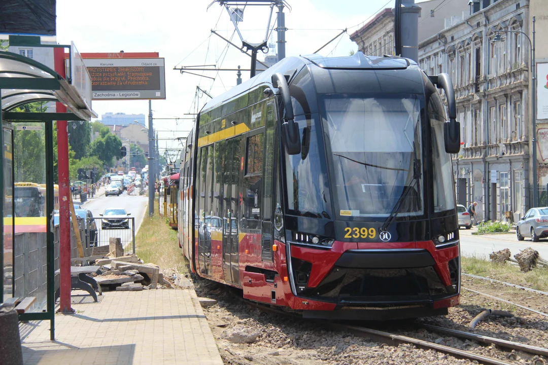 Utrudnienia po wykolejeniu tramwaju w Łodzi