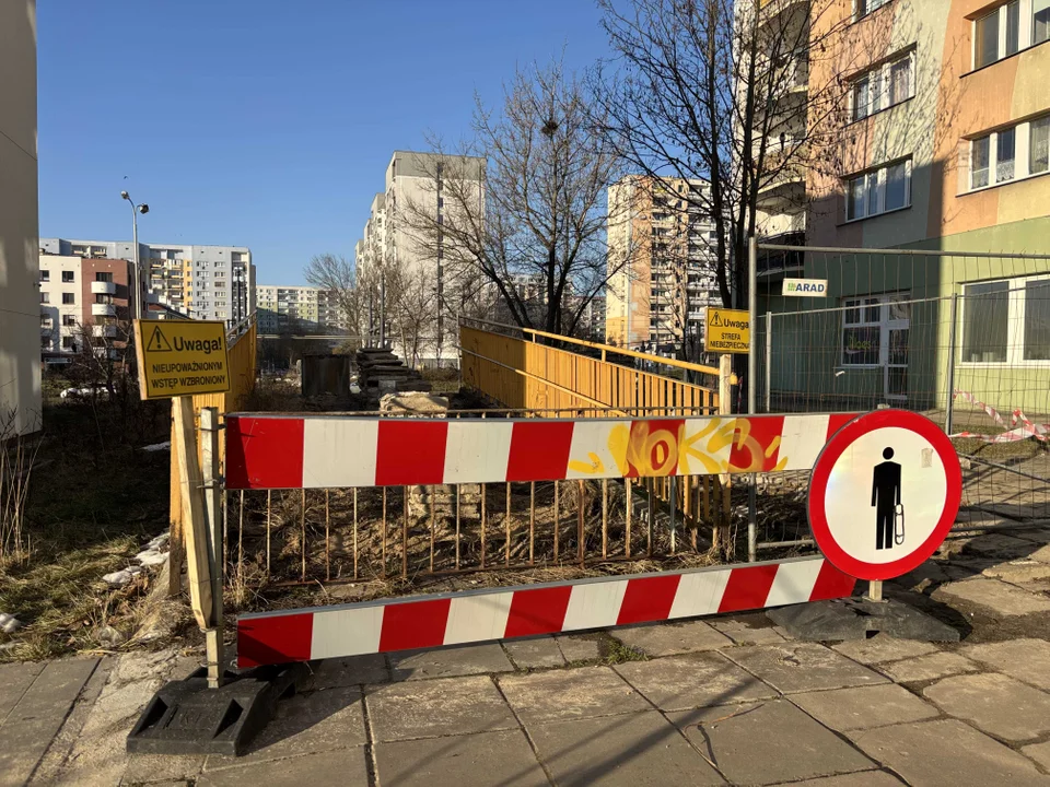 Stara kładka nad aleją Wyszyńskiego na łódzkiej Retkini wyburzona