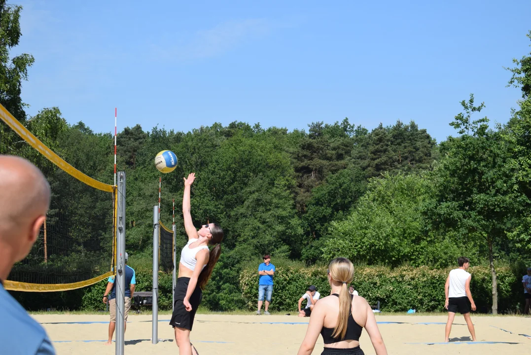 Mistrzostwa powiatu w siatkówce plażowej dziewcząt i chłopców