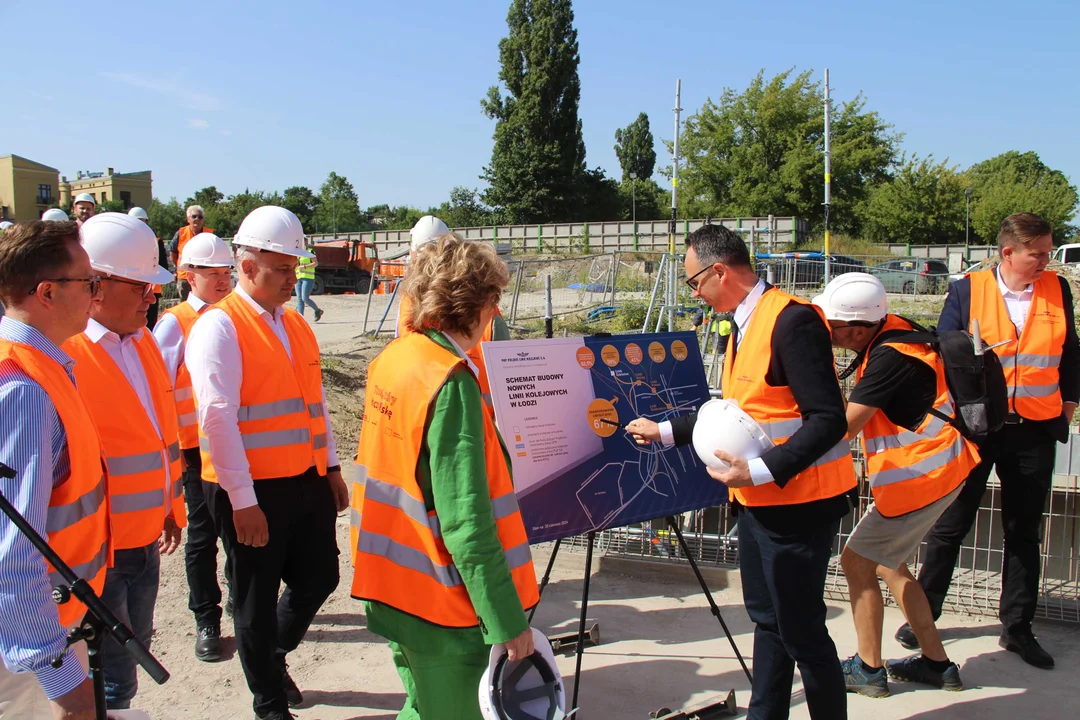 Tarcza TBM "Katarzyna" zmierza już w kierunku dw. Łódź Fabryczna