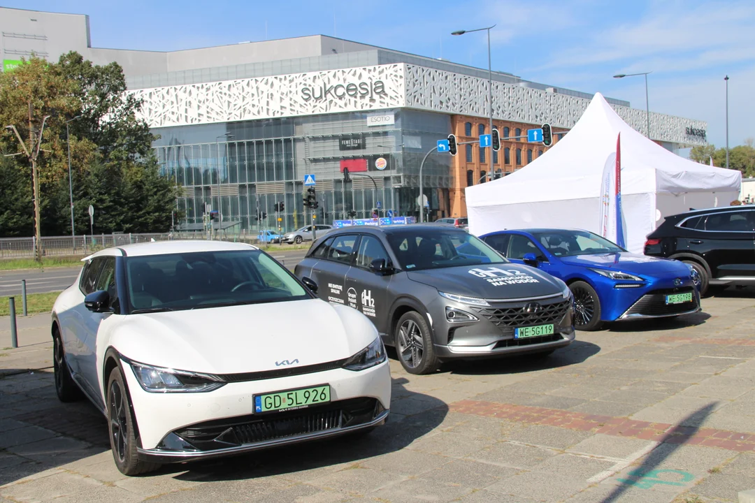 Hala EXPO Łódź. Ruszył Kongres Nowej Mobilności 2024