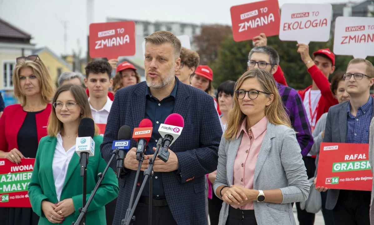 Ogólnopolskie media na placu Wolności. Kutno na trasie kampanijnej Lewicy: "Czas na zmianę!" [ZDJĘCIA] - Zdjęcie główne