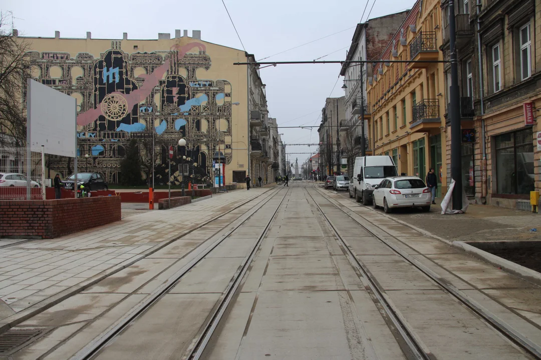 Tramwaje i autobusy MPK Łódź powróciły na Legionów