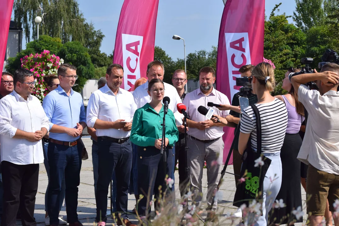 Kandydatk paktu senackiego powalczy o głosy w Zgierzu. "To wielka potrzeba przywrócenia definicji, czym jest samorząd" [ZDJĘCIA] - Zdjęcie główne