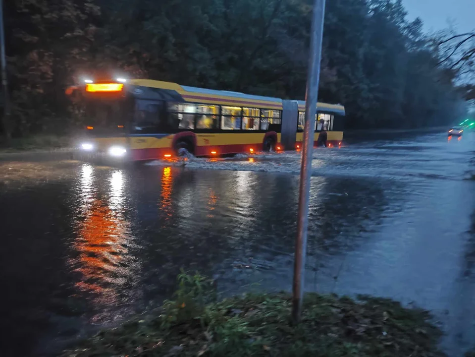 Podtopione ulice w całej Łodzi - 22.10.2023 r.