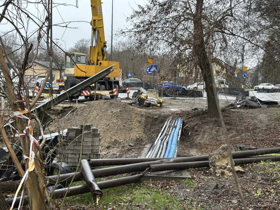 Trwa odbudowa mostku na ulicy Siewnej w Łodzi