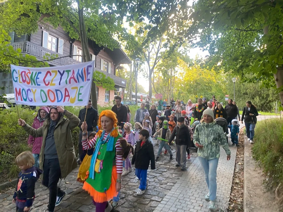 Marsz na bajki! Bajkowa parada i głośne czytanie bajek Sopot