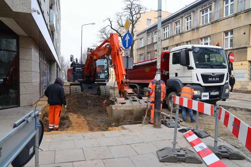 Kolejny etap przebudowy ważnej ulicy w centrum. MPK wprowadza zmiany