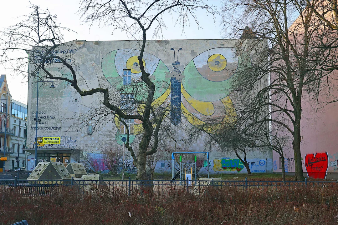 Dawny Pewex idzie na sprzedaż