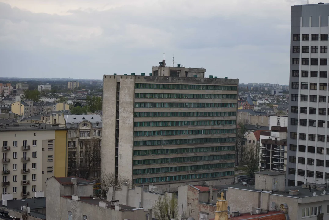 Panorama miasta widziana z wieżowca Red Tower