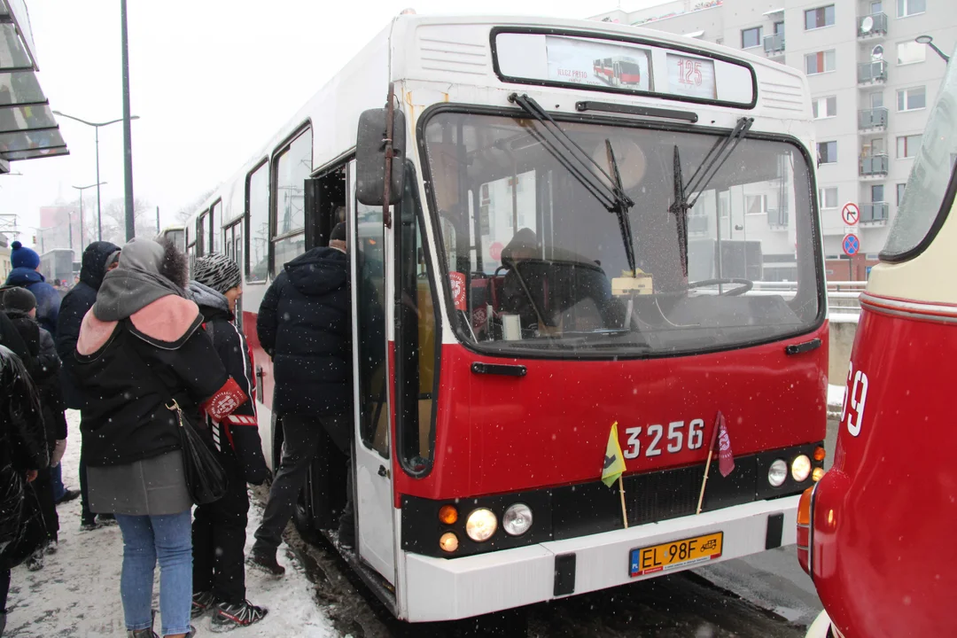 Wielka Parada Zabytkowych Tramwajów i Autobusów w Łodzi