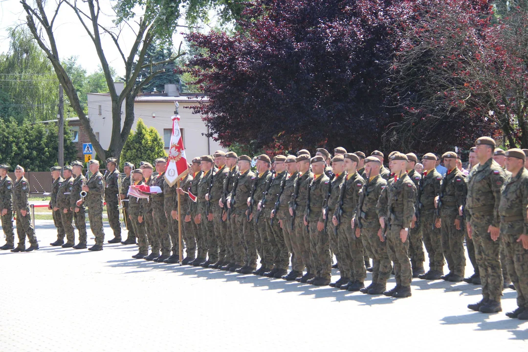 Przysięga wojskowa żołnierzy dołączających do 9 Łódzkiej Brygady Obrony Terytorialnej