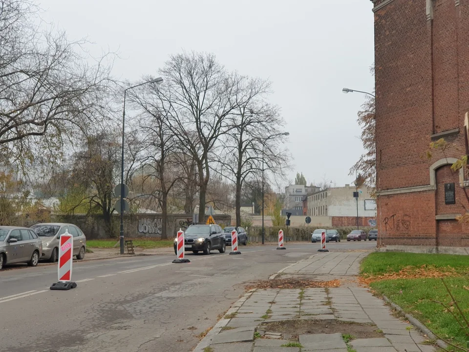 Utrudnienia w Łodzi. Trwa remont ulic Tymienieckiego i Sienkiewicza