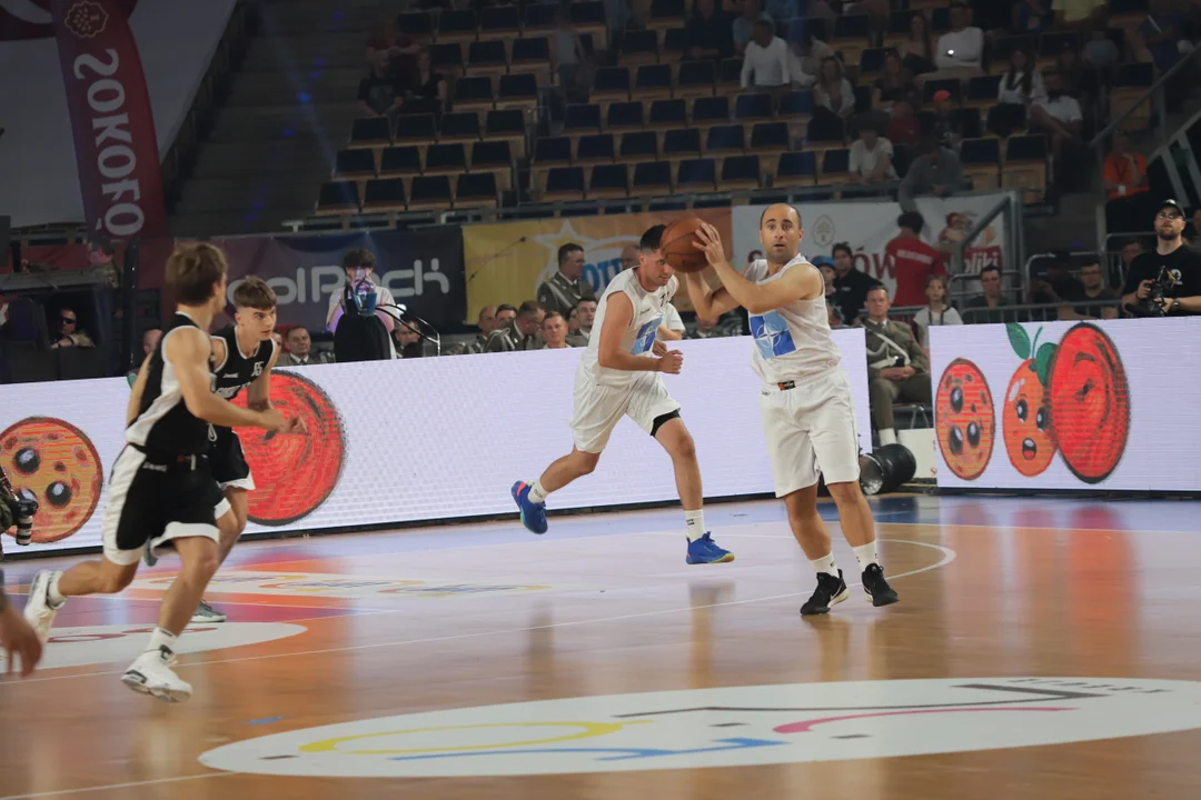 Mecz charytatywny: Gortat Team vs. Żołnierze NATO