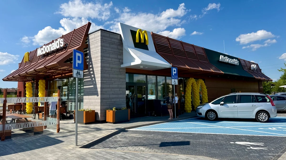 Trzeci McDonald's w Płocku już otwarty! Co przygotowano z tej okazji? [ZDJĘCIA] - Zdjęcie główne