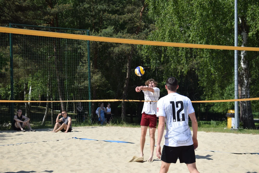 Mistrzostwa powiatu w siatkówce plażowej dziewcząt i chłopców