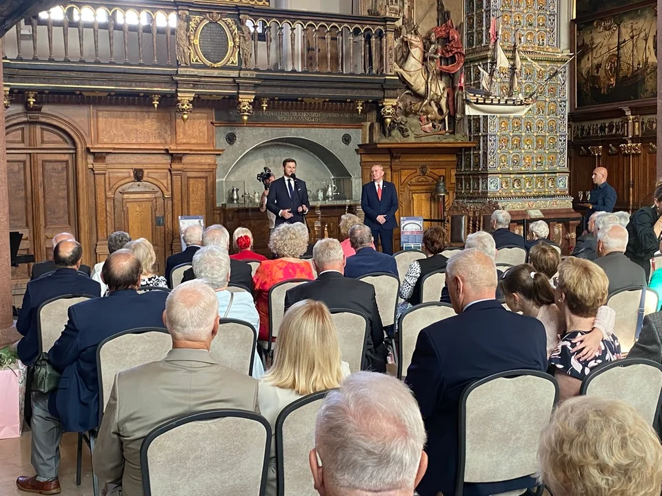Trzydzieści pięć par świętowało jubileusze małżeńskie w Dworze Artusa