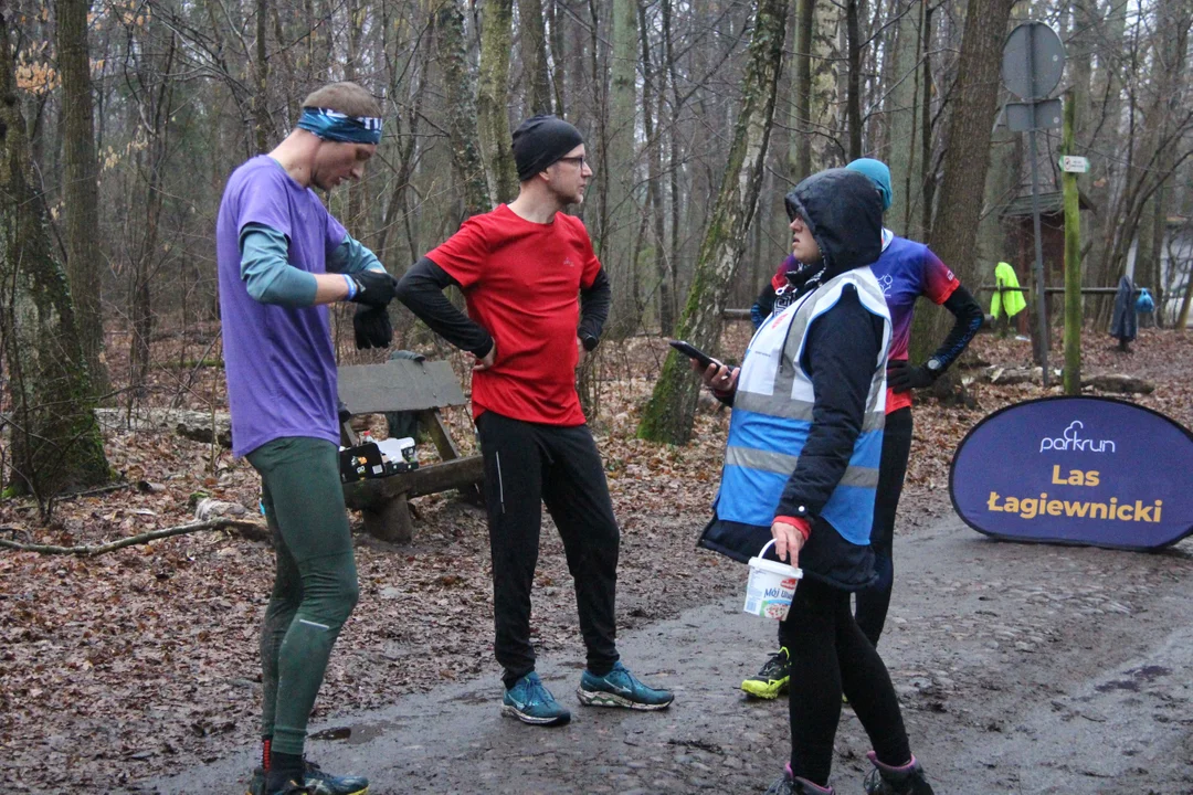 Walentynkowy parkrun w Lesie Łagiewnickim