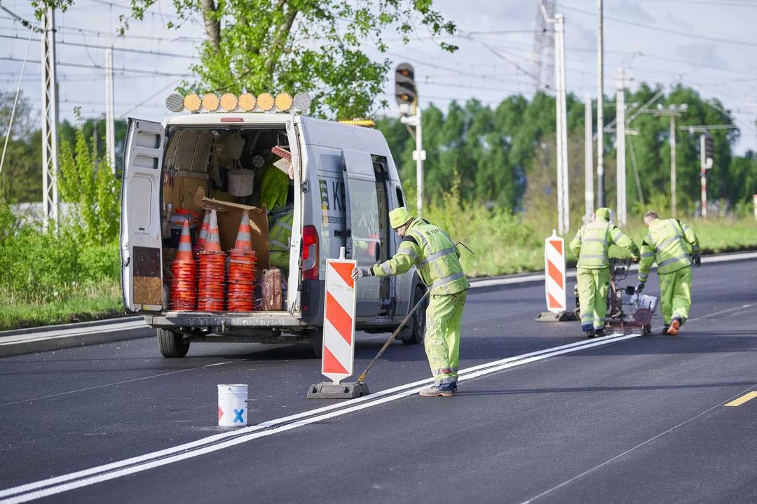 Ulica Maratońska w Łodzi - koniec remontu od Waltera-Janke do dw. Łódź Kaliska