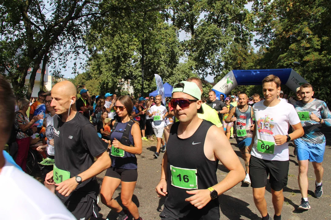 Bieg "Szczęśliwa 13" w parku Baden-Powella w Łodzi