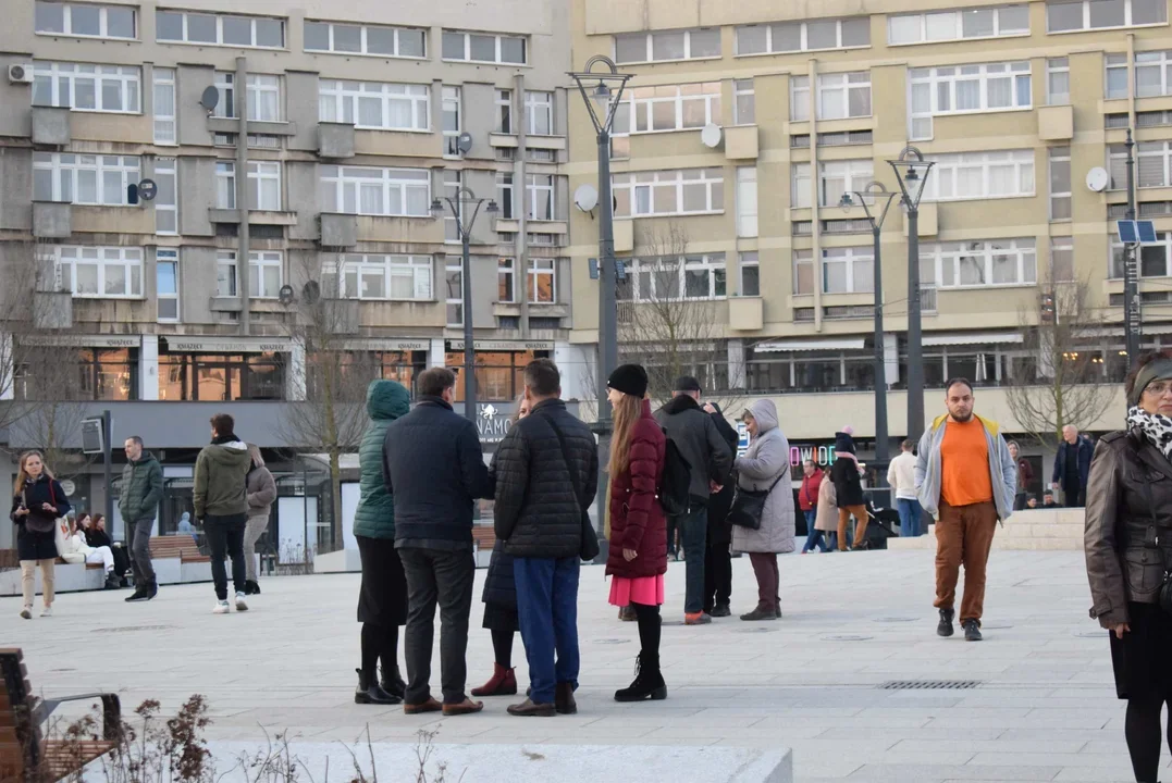 Będą kary dla wykonawcy remontu pl. Wolności. Skończy się sądem?