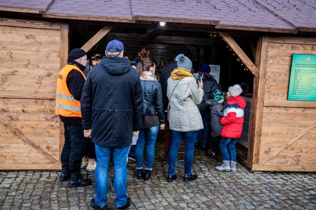 Jarmark świąteczny oraz bożonarodzeniowa szopka w 2019 roku