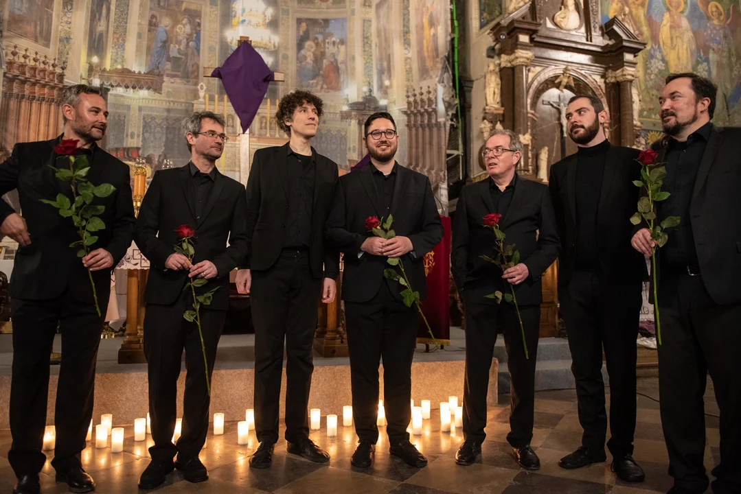 Cappella Pratensis i Apostołka Apostołów w płockiej katedrze [ZDJĘCIA] - Zdjęcie główne