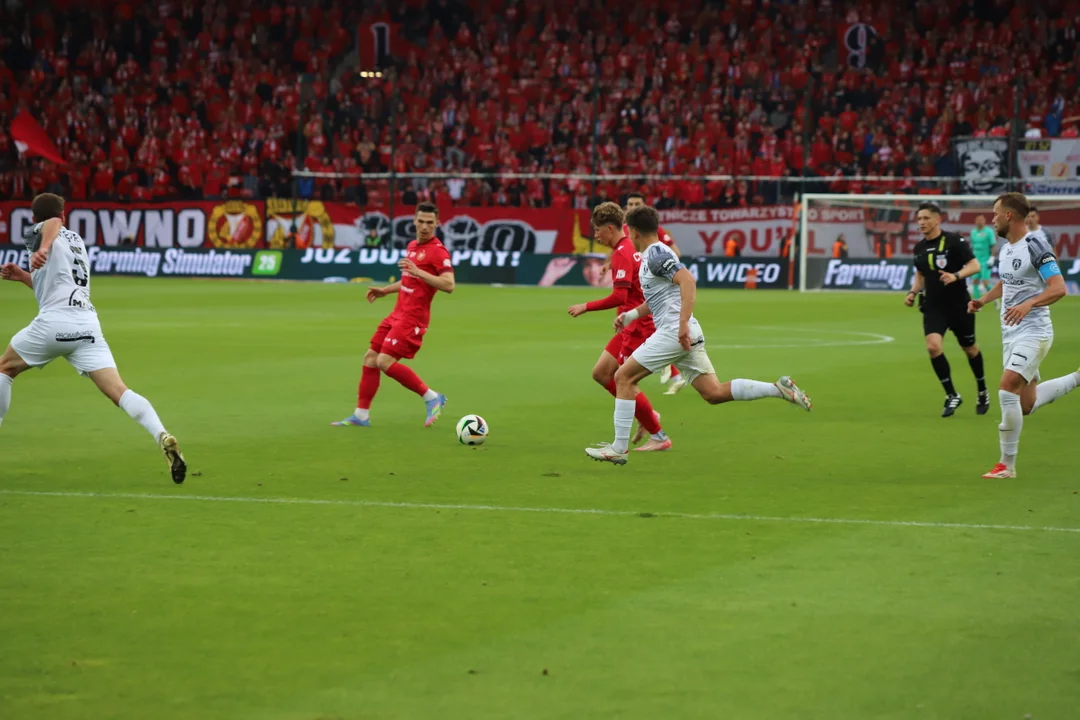 Widzew Łódź kontra Puszcza Niepołomice