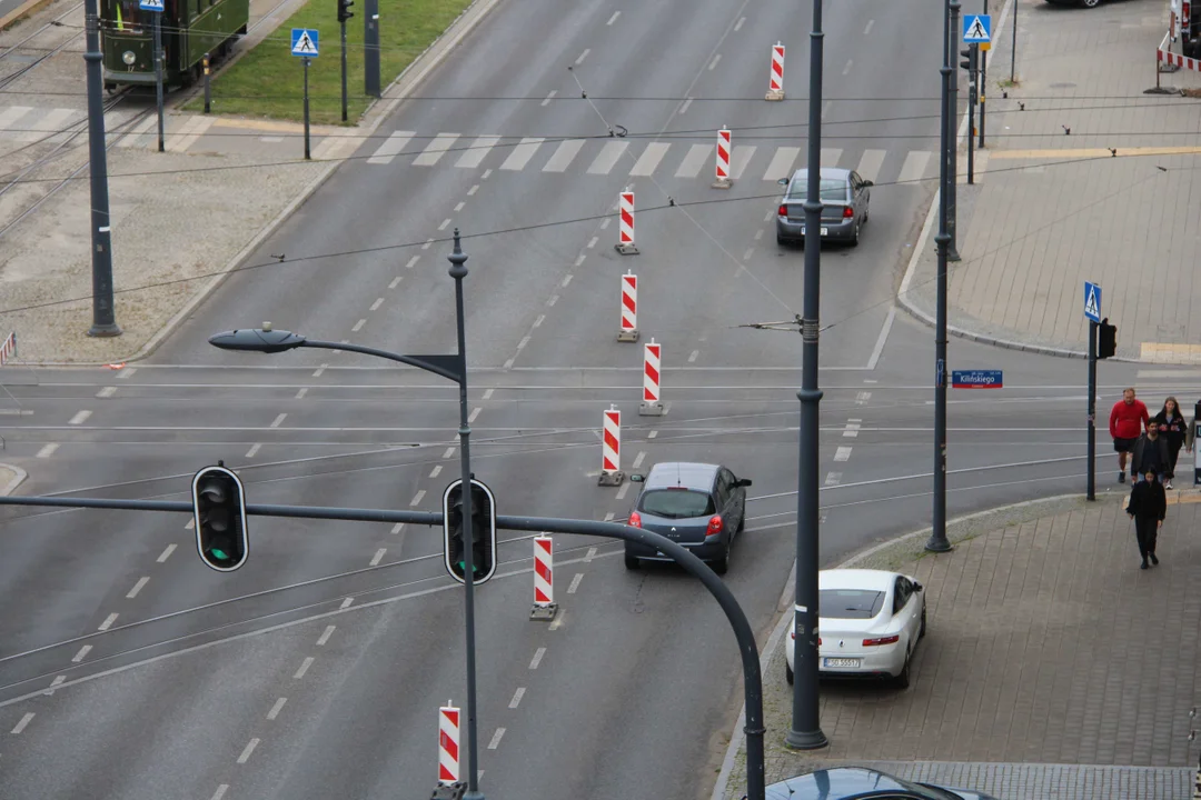 Utrudnienia na al. Piłsudskiego w Łodzi - 23.09.2023 r.