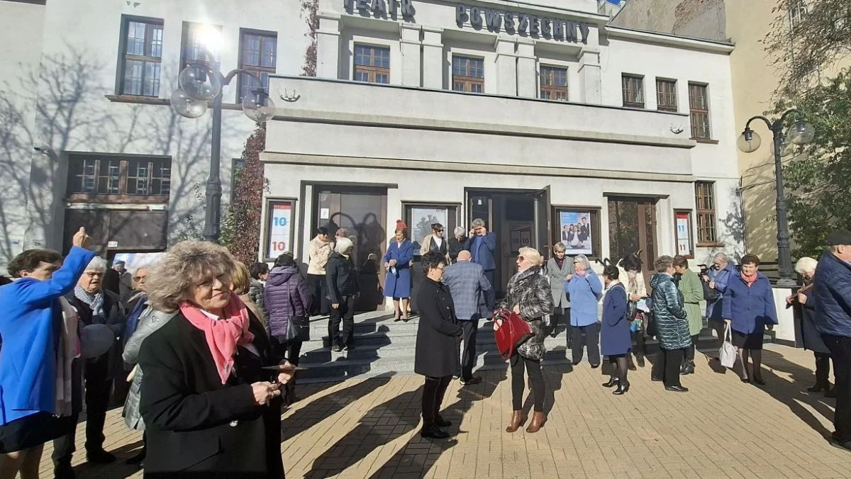 Seniorzy będą mieli co wspominać. Za nimi ciekawa wycieczka - Zdjęcie główne