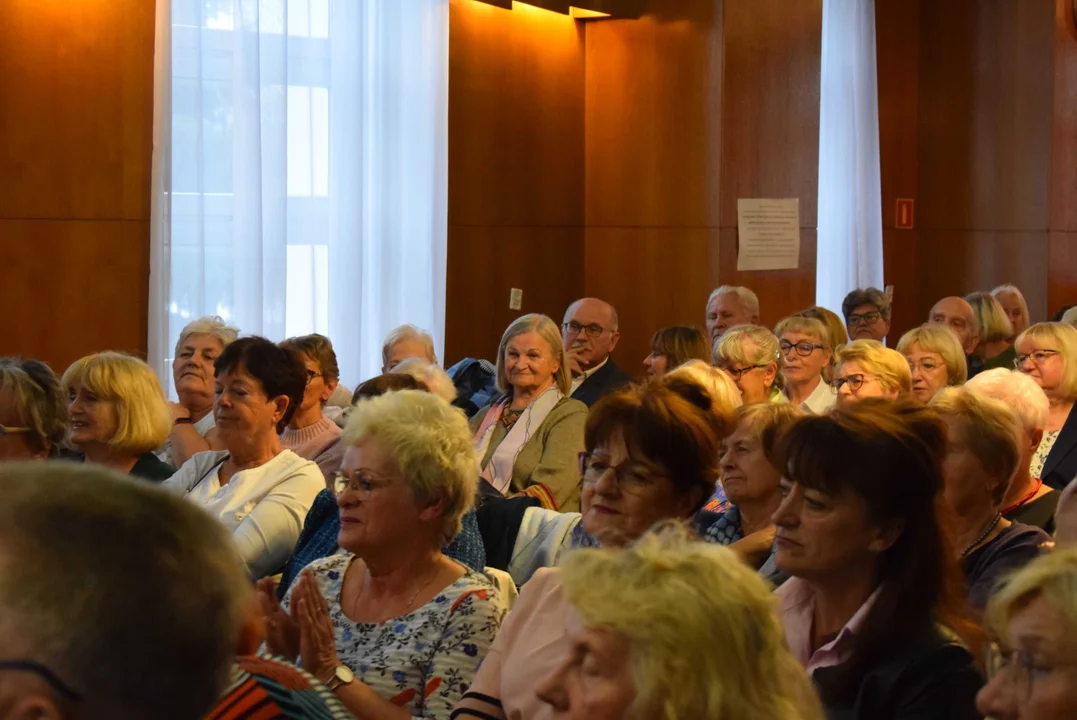 Inauguracja roku akademickiego Zgierskiego Uniwersytetu Trzeciego Wieku