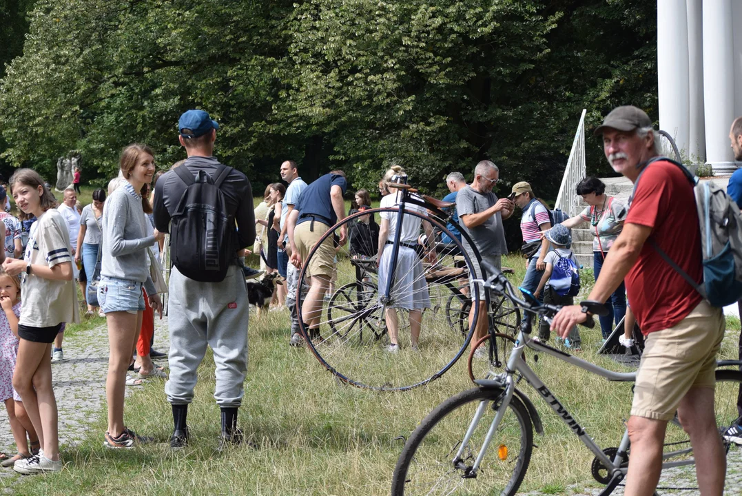 Historia rowerów w Parku Julianowskim na 600. urodizny Łodzi