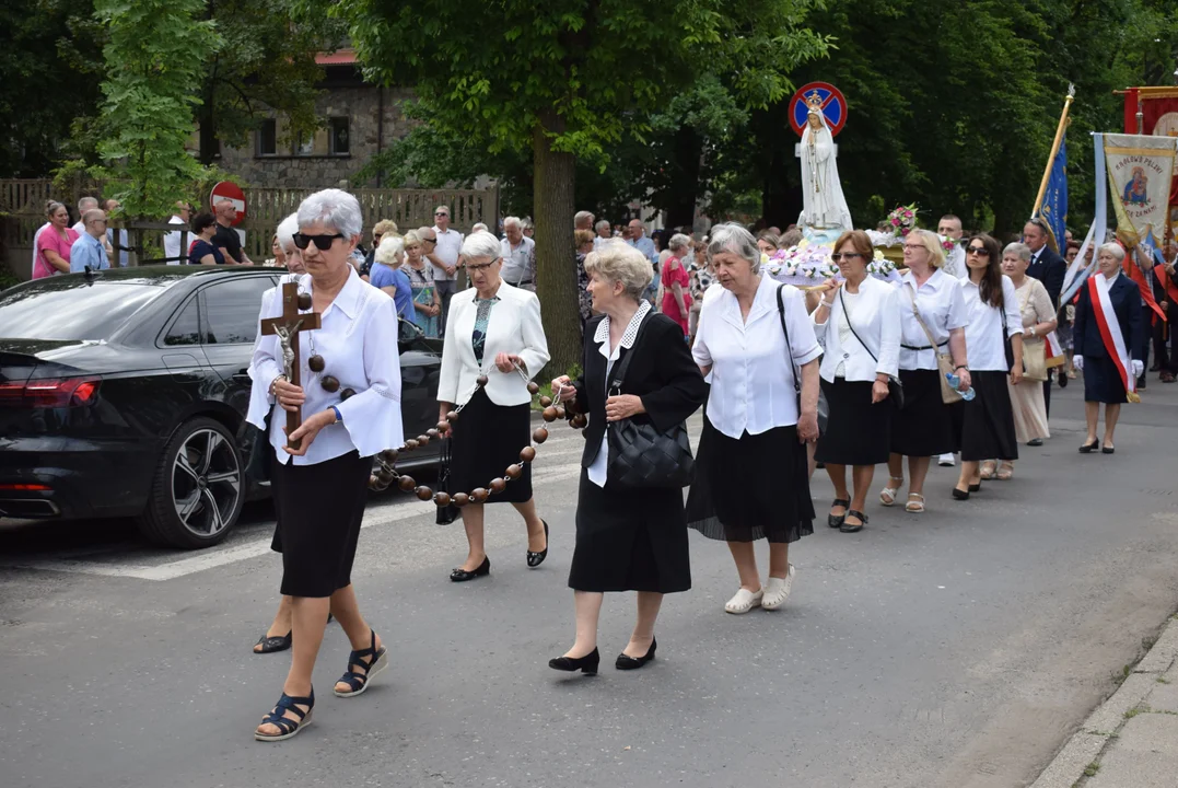 procesja Bożego Ciała w parafii Matki Bożej Dobrej Rady w Zgierzu