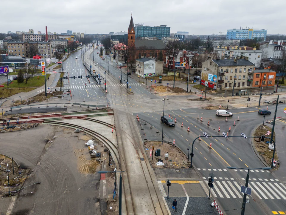 Nie dość, że remontów jest dużo, to niektóre źle oznakowane. Jak kierowcy radzą sobie w rozkopanej Łodzi? [ZDJĘCIA] - Zdjęcie główne