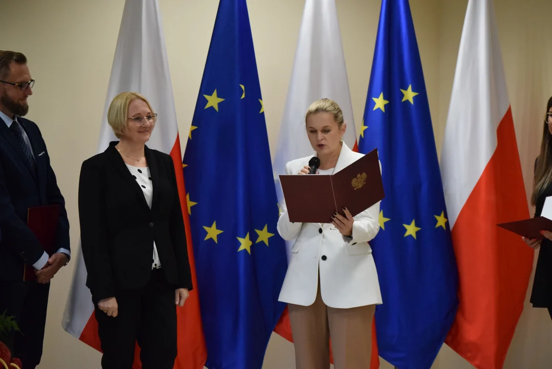 Minister Barbara Nowacka wręczyła nagrody nauczycielom