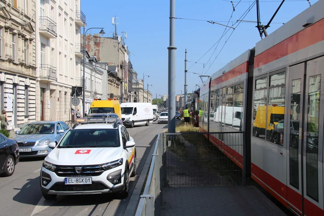 Utrudnienia po wykolejeniu tramwaju w Łodzi