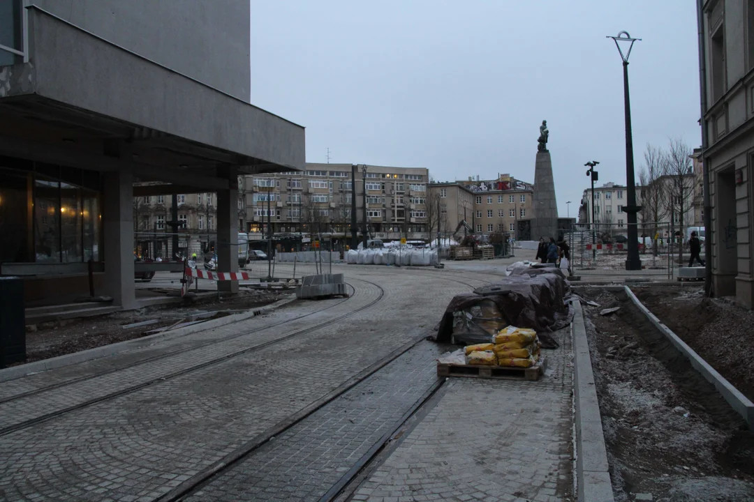 Remontowana ul. Legionów i plac Wolności w Łodzi