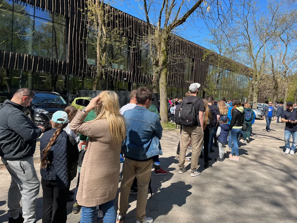 Kolejka w majówkę do Orientarium ZOO Łódź