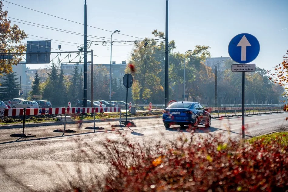 Trwa remont kolejnego odcinka alei Śmigłego-Rydza