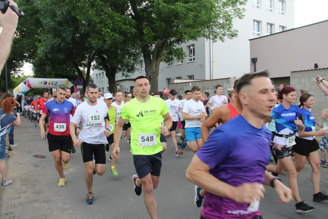 Piknik rodzinny fundacji „Daj piątaka na dzieciaka” na Bałutach