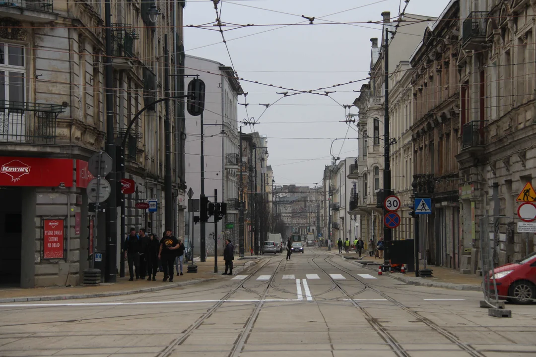 Tramwaje i autobusy MPK Łódź powróciły na Legionów