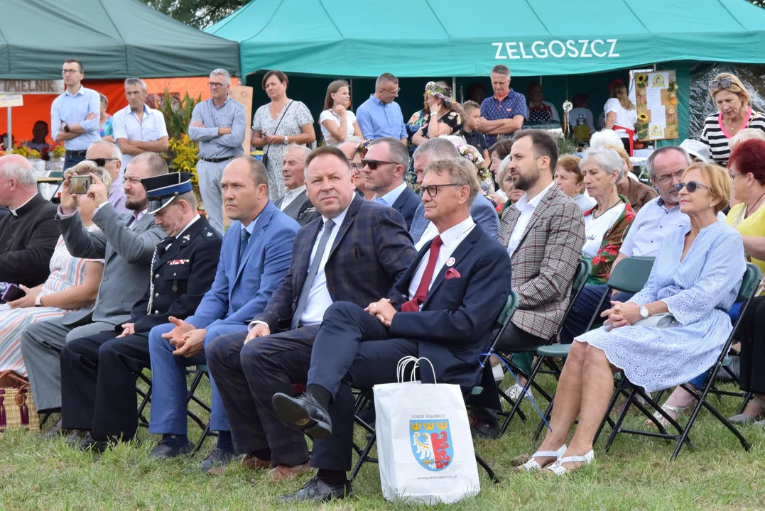 Dożynki gminy Stryków w Warszewicach