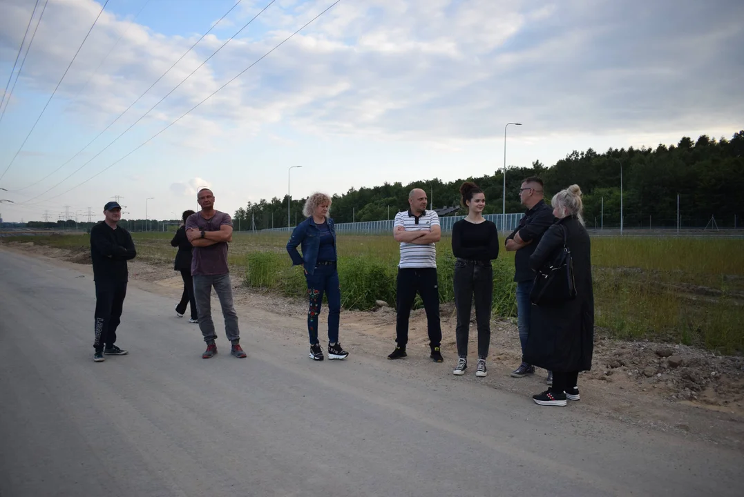 Brakuje 300 metrów wału osłaniającego od hałasu