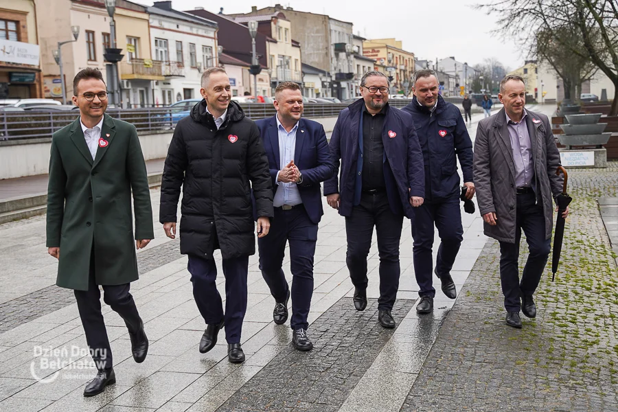 Wiceminister obrony narodowej pojawił się w Bełchatowie. Mówił o przyszłości zakładów PGE i miasta - Zdjęcie główne