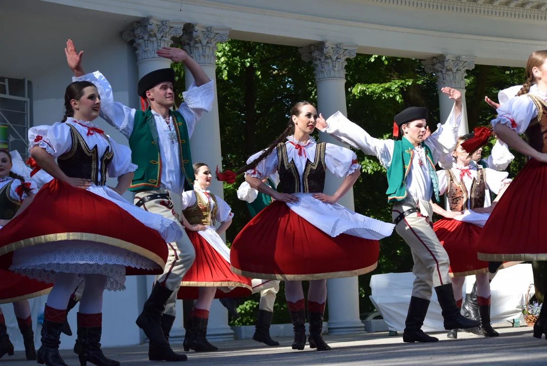 Spotkanie z folklorem w Parku Julianowskim