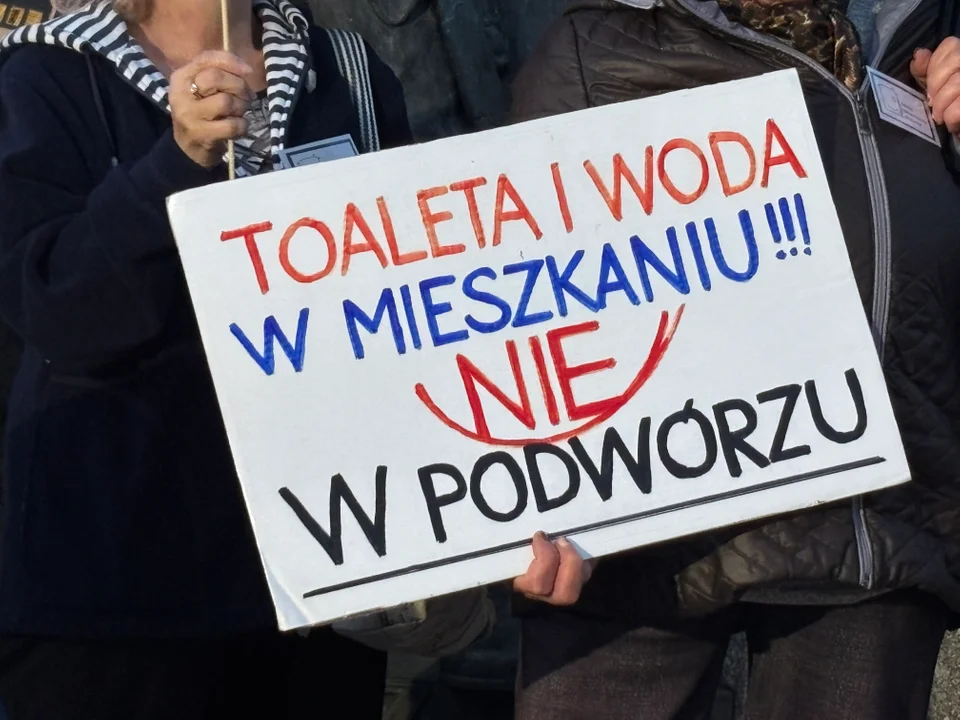 Manifestacja Łódzkiego Stowarzyszenia Lokatorów