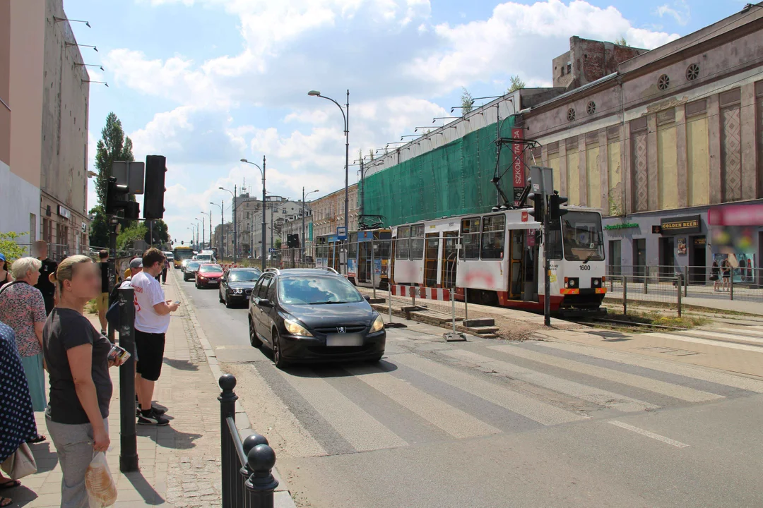 Utrudnienia po wykolejeniu tramwaju w Łodzi